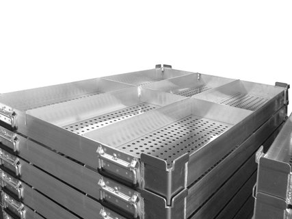 Stackable aluminium trays