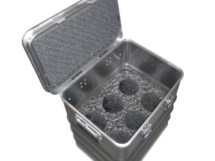 Caja de transporte con espuma moldeada